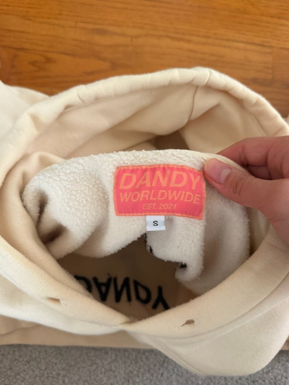 Dandy Cream Hoodie - Picture 2 of 3